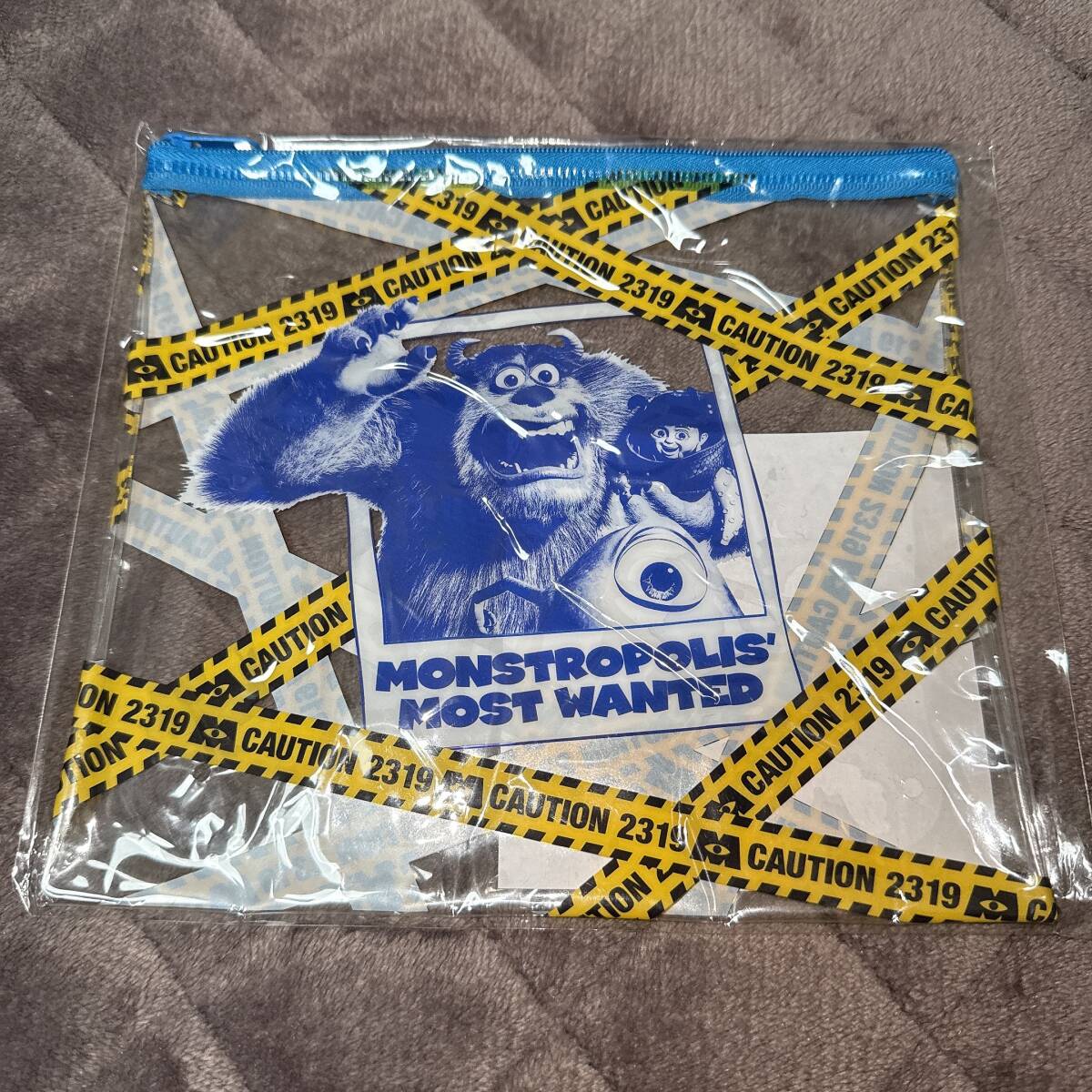 【新品未開封品】 モンスターズインク フラットポーチ クリア 小物入れ アクセサリーポーチ コスメポーチ 化粧ポーチ ディズニー拍卖