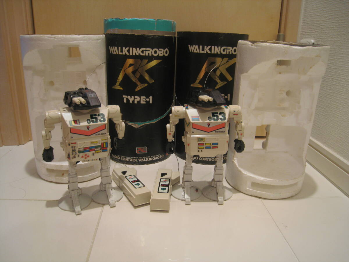 即決 現状品 BANDAI バンダイ ウォーキングロボ RK タイプ1 Radio Control Walking Robot 当時物 2点 日本製 動作品 箱有 80年代拍卖