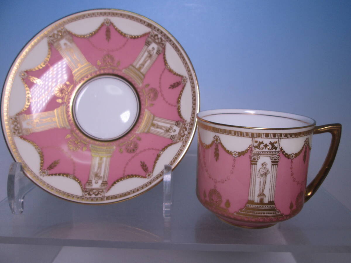☆西洋アンティーク・ロイヤルドルトン 金彩ピンク カップ&ソーサー RdNo562760 ヴィンテージ拍卖