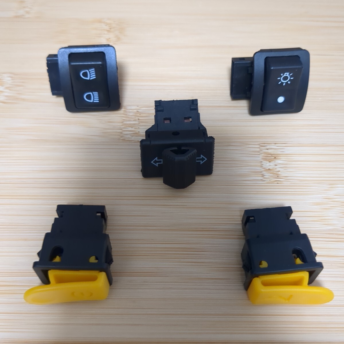 HONDA スイッチセット ディオ DIO タクト パル Gダッシュ AF16 AF17 AF18 AF23 AF24 AF25 ハンドルスイッチ 社外品拍卖