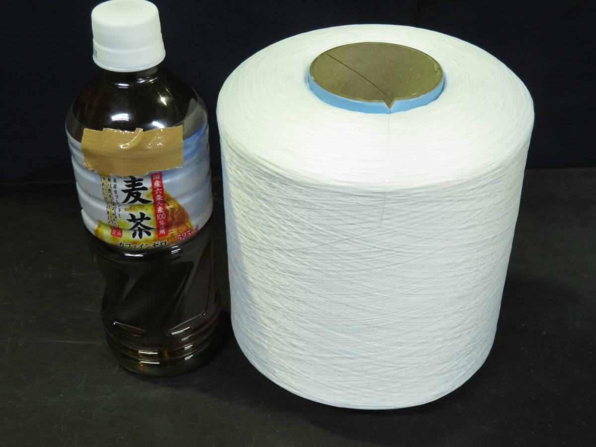 プロ用 生成り (白色) ウーリー糸 UL-02 テトロン 1kg オーバーロック ミシン糸 150D ウーリー 業務用 白 日本製 糸 超 大容量 大巻 安い拍卖