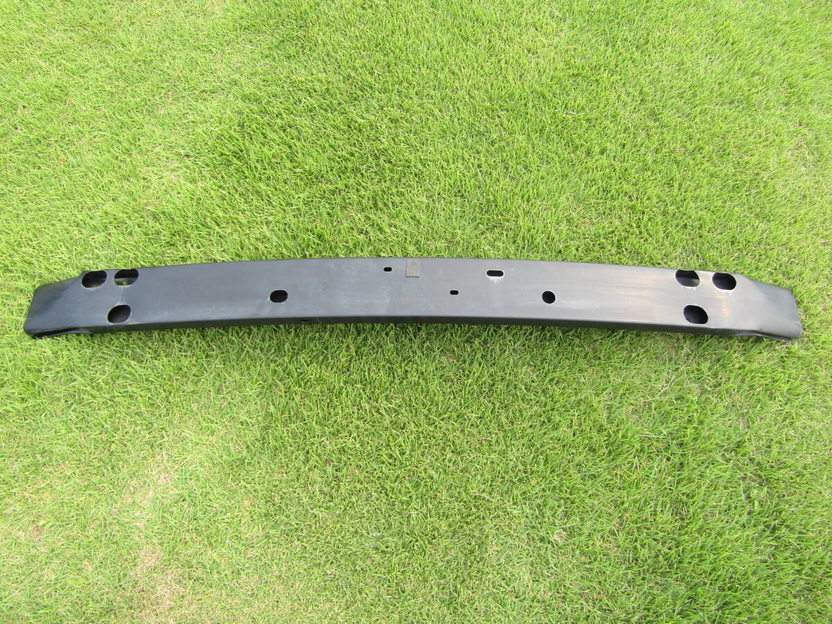 80 エスクァイア 純正 フロントバンパー ホースメント フロントホースメント ■■ 13080601拍卖