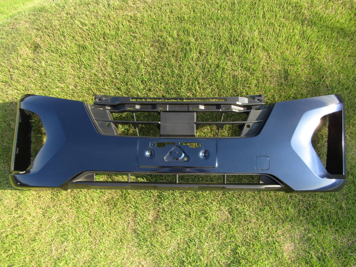 キャラバン NV350 E26 純正 フロントバンパー バンパー 紺色 62022 5YJ0H ■■ 13083002拍卖