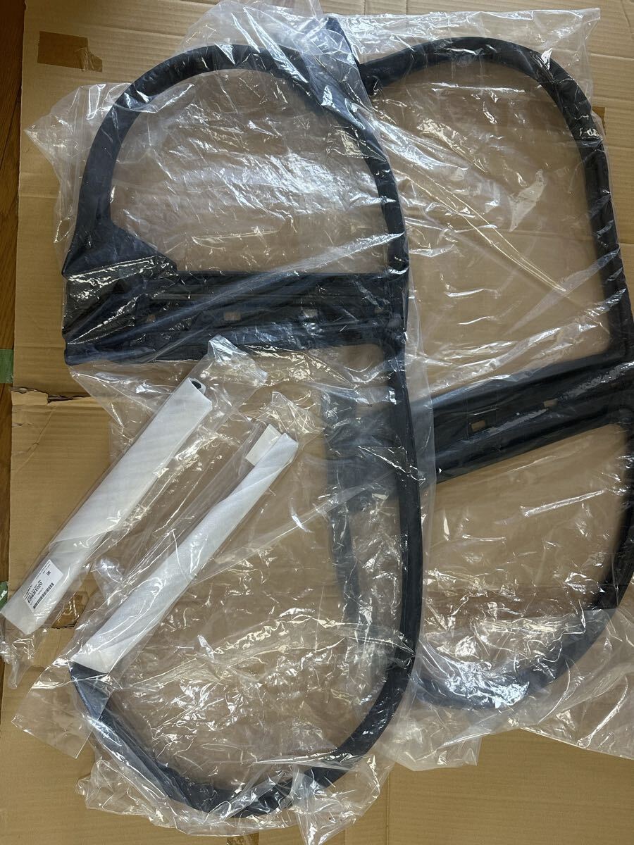 スバルインプレッサウェザーストリップ 左右セット拍卖