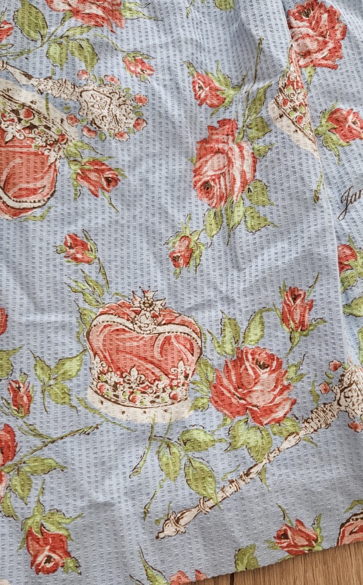 ♪ジェーンマープル♪バラと王冠柄の水色スカート♪ウエストゴム♪拍卖