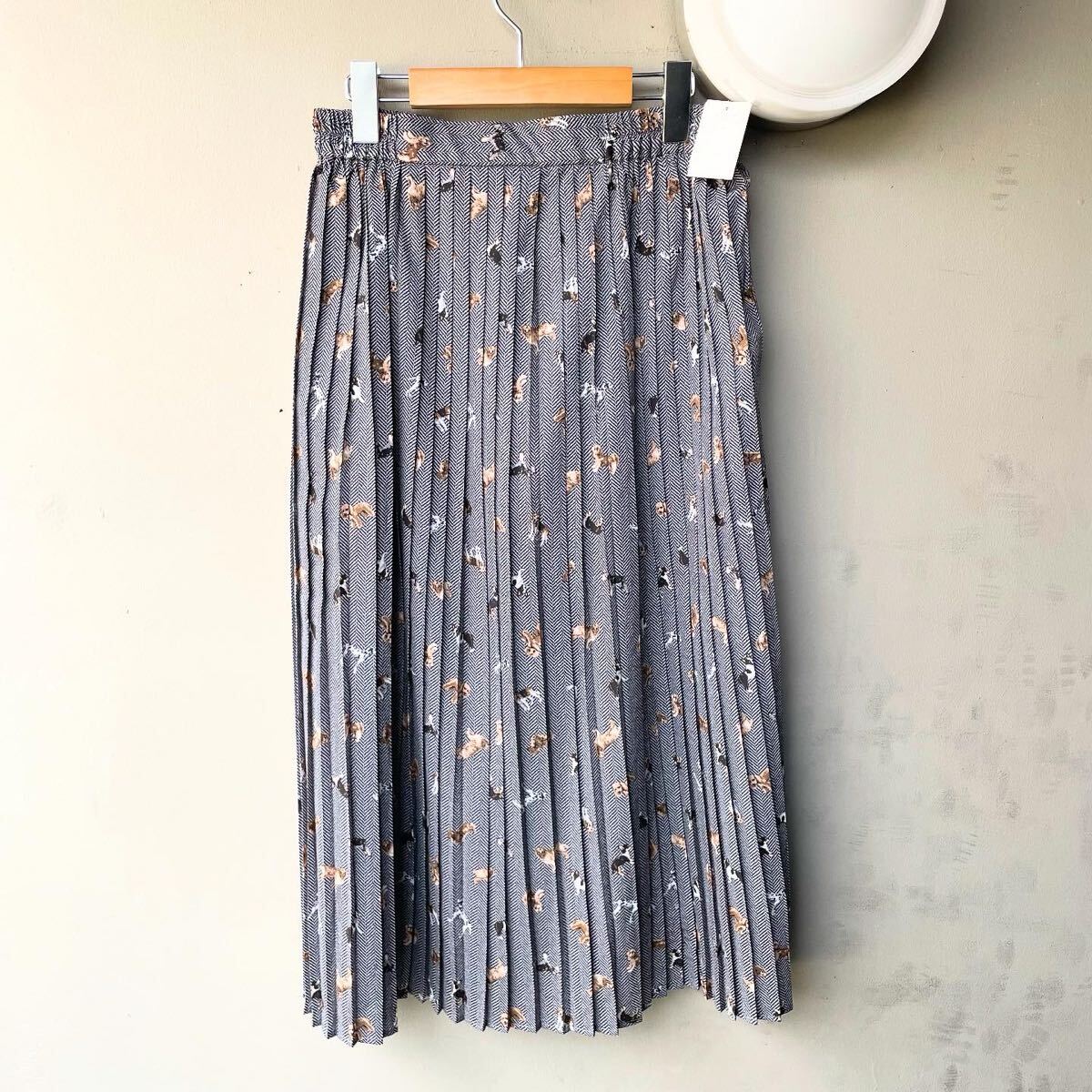 DOG DEPT ドッグデプト スカート 総柄 犬柄 ロング丈 ロング プリーツ ヘリンボーン F フリー 未使用 美品拍卖