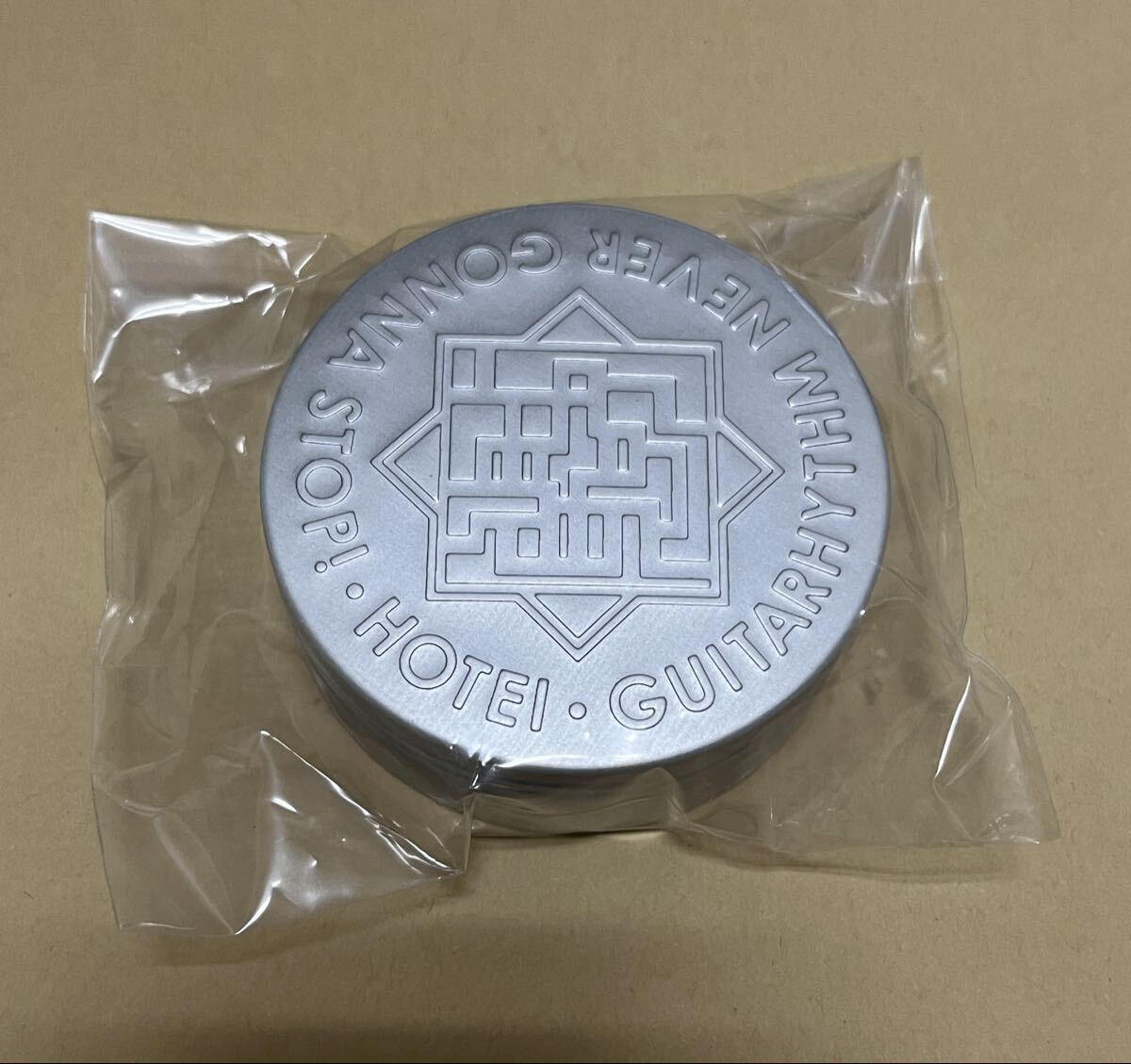 布袋寅泰 アルミ缶 シルバー ギタリズムguitarhythm viii ピックネックレス拍卖