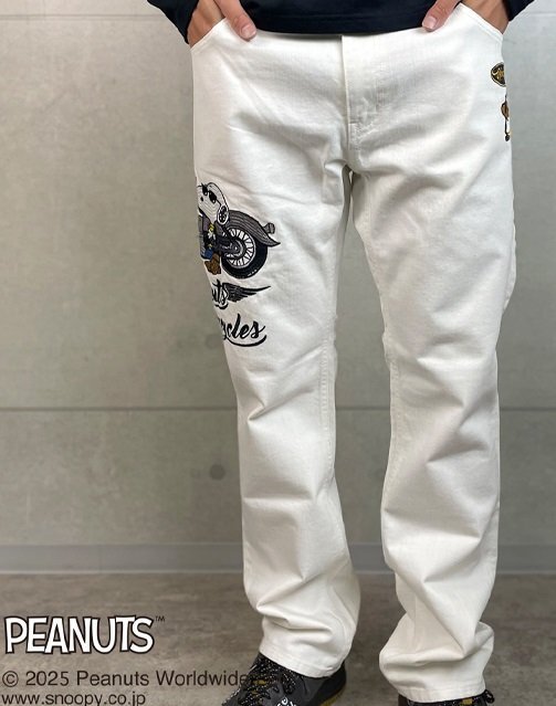 SNOOPYコラボ 刺繍デニムパンツ◆Flagstaff ホワイト 30inch 30インチ 453100 フラッグスタッフ ジーンズ スヌーピー ピーナッツ拍卖