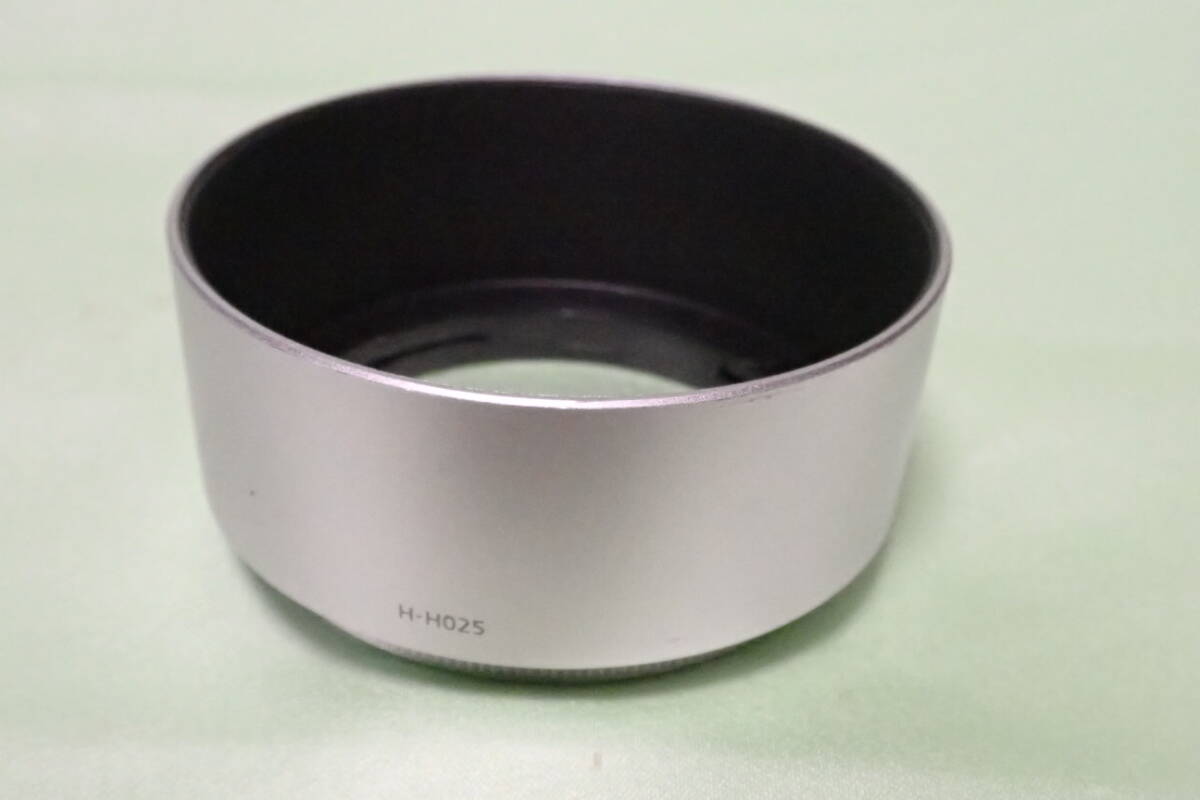 Panasonic LUMIX レンズフード H-H025 シルバー拍卖