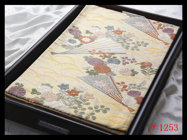 蔵【テ1253】西陣逸品 唐織 檜扇草花紋 気品豊かに 正絹純金糸六通高級美術袋帯 ◇検簪着物名古屋帯和装小物帯締め拍卖