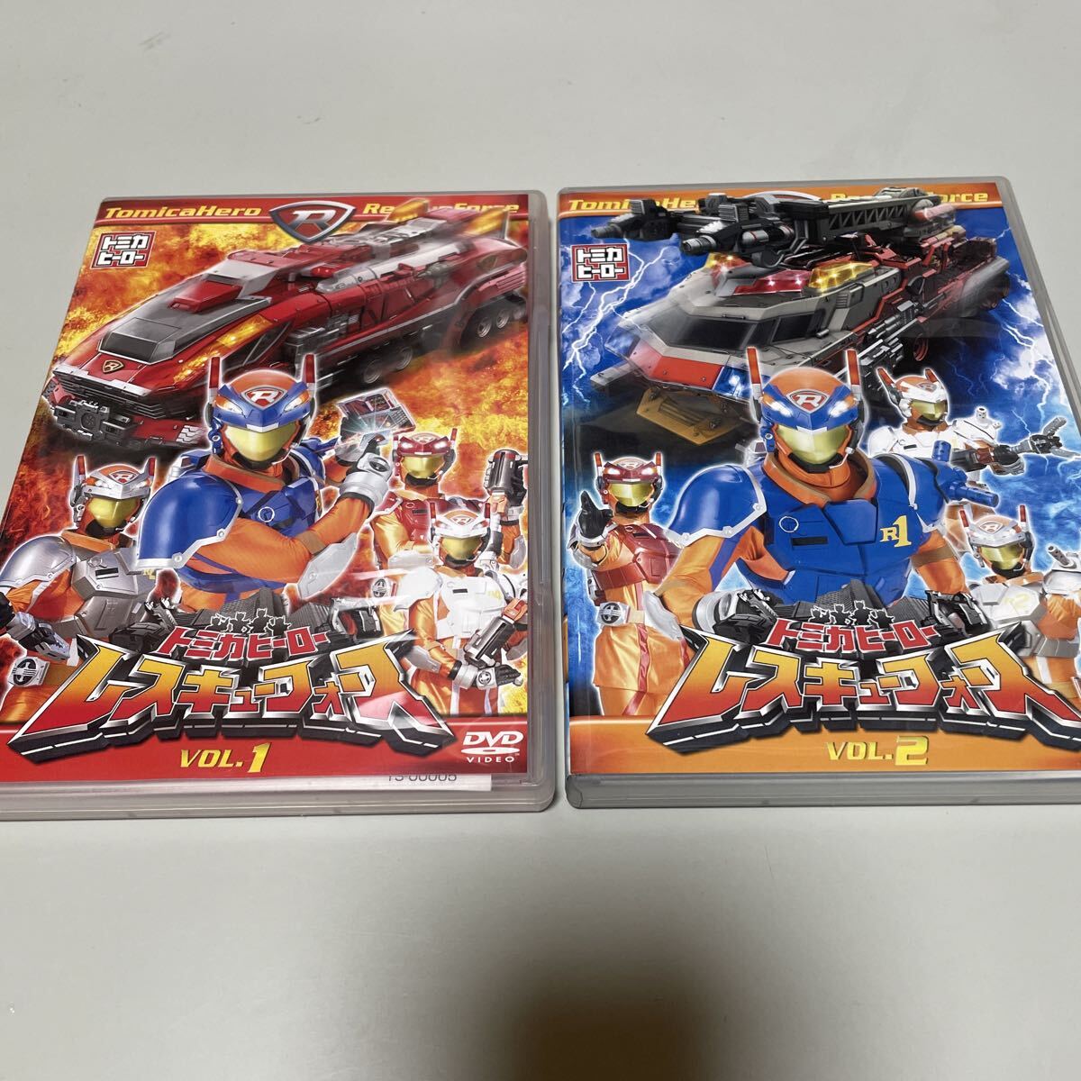即決 ★ DVD トミカヒーロー レスキューフォース VOL.1 VOL.2 2セット拍卖