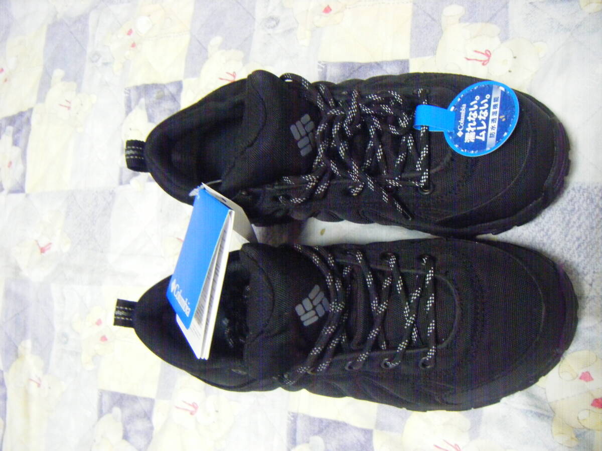 未使用。Columbia 『トレッキングシューズ 25cm・ブラック』。タグ付。コロンビア・黒・靴。拍卖