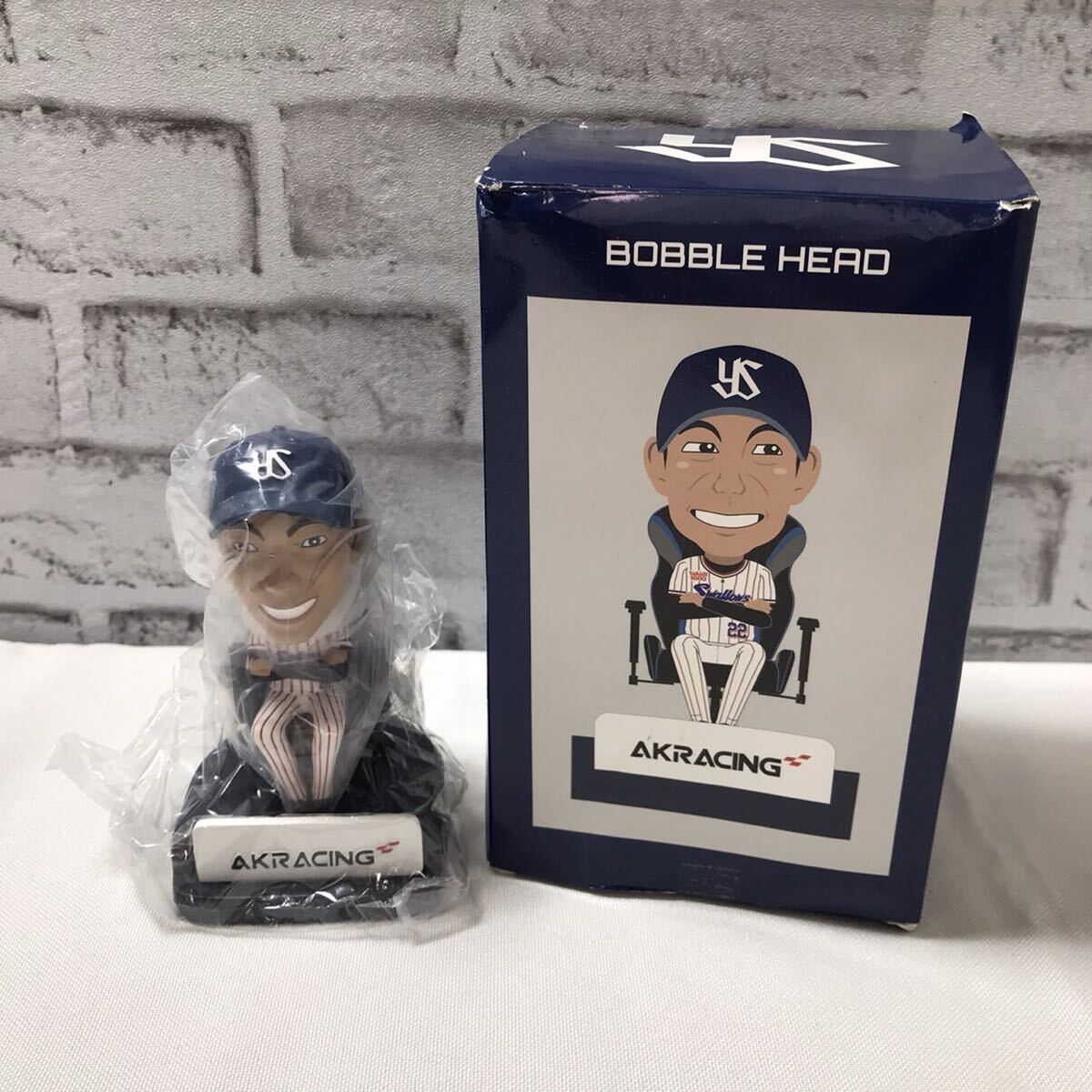 ヤクルトスワローズ 高津監督 AKRACING ボブルヘッド フィギュア 非売品拍卖