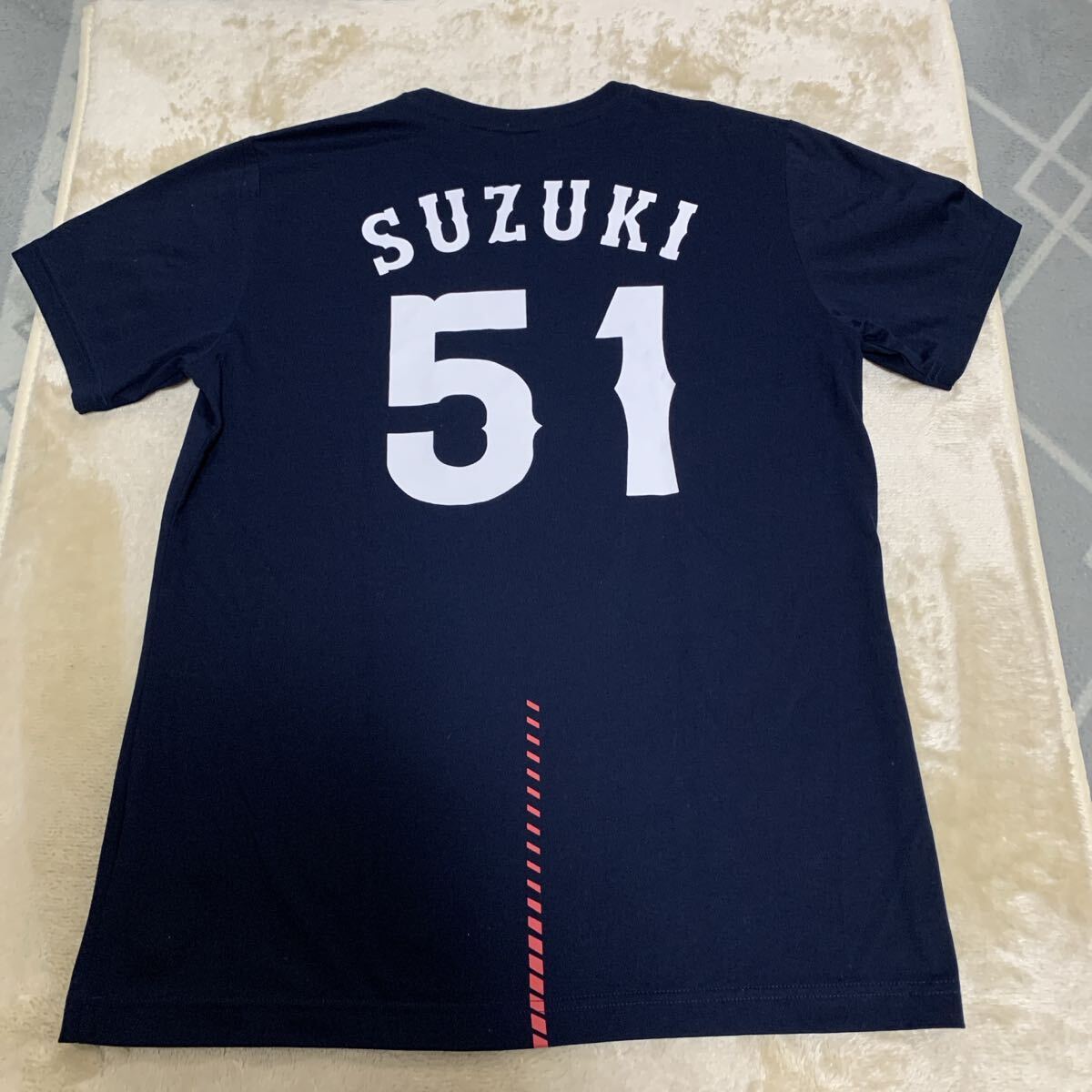 美品 侍ジャパン アシックス Tシャツ 鈴木誠也 51 応援Tシャツ拍卖