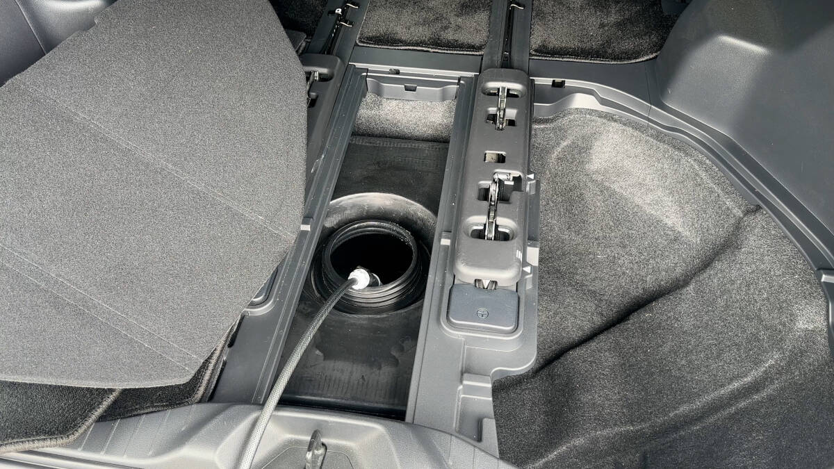 40系 アルファード 床下 給水タンク 8ガロン拍卖