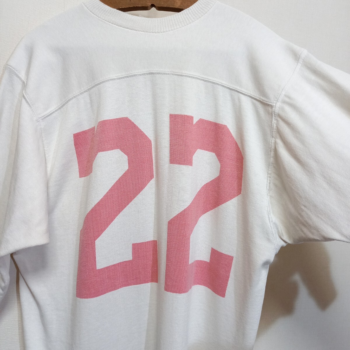 《ゾロ目 / 染み込み / 22》50s 60s ビンテージ コットン レーヨン フットボール Tシャツ ホワイト メンズ L XL スウェット 白 ピンク拍卖