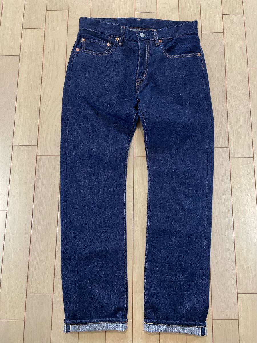 【送料無料】美品 児島ジーンズ デニム DENIM 赤耳 濃紺 打ち抜きリベット 31拍卖