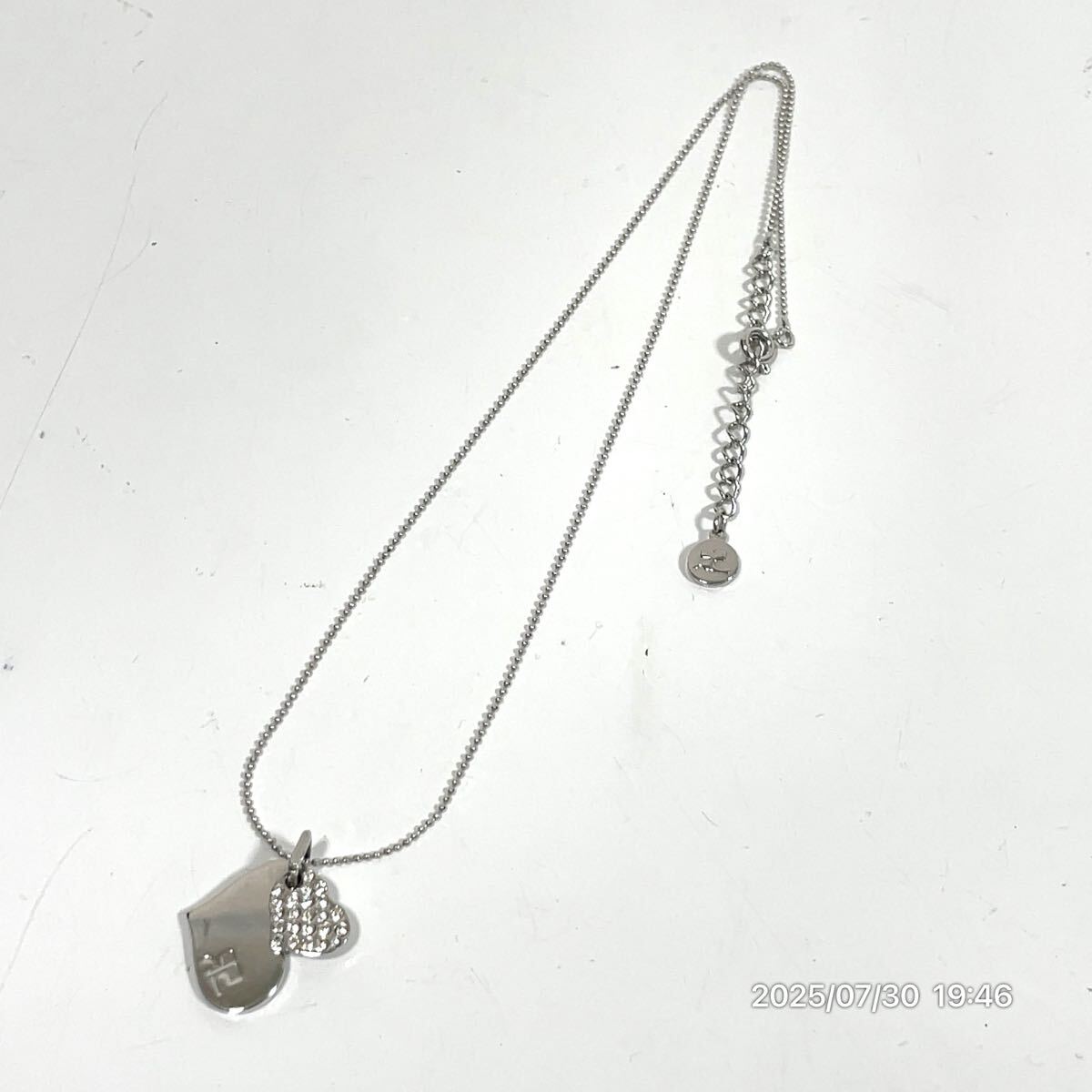 Courreges クレージュ ハートモチーフ ラインストーン シルバーカラー ペンダント ネックレス アクセサリー 装飾品 ファション 小物拍卖