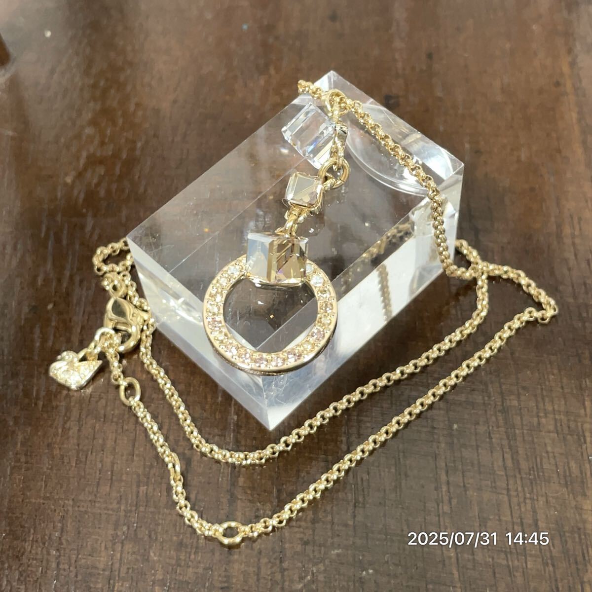 美品 SWAROVSKI スワロフスキー サークル×スクエア調 ゴールドカラー ネックレス ペンダント アクセサリー 装飾品 ファション 小物拍卖
