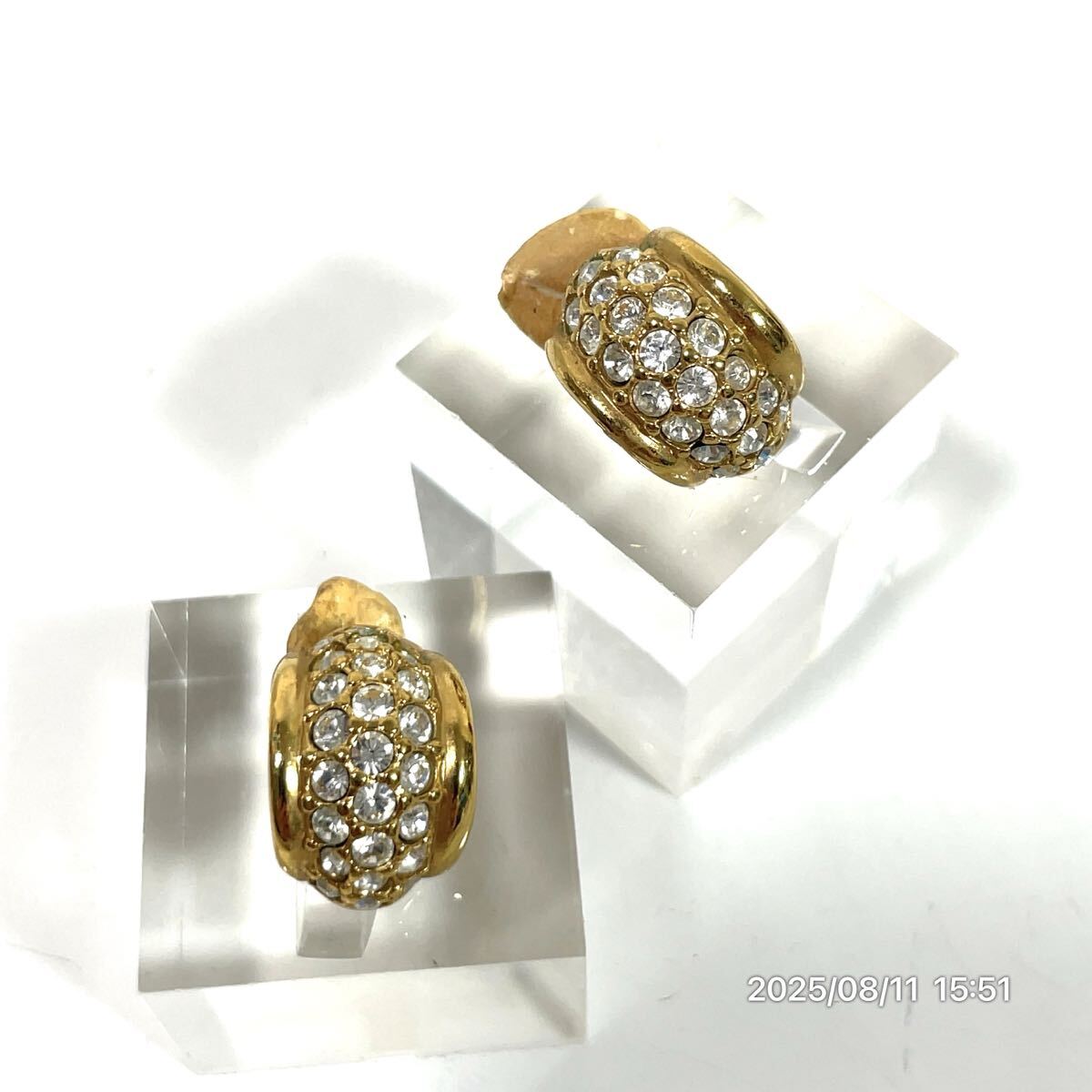 SWAROVSKI スワロフスキー クリスタル ラインストーン ゴールドカラーボディ イヤリング ピアス アクセサリー 装飾品 ファッション 小物拍卖