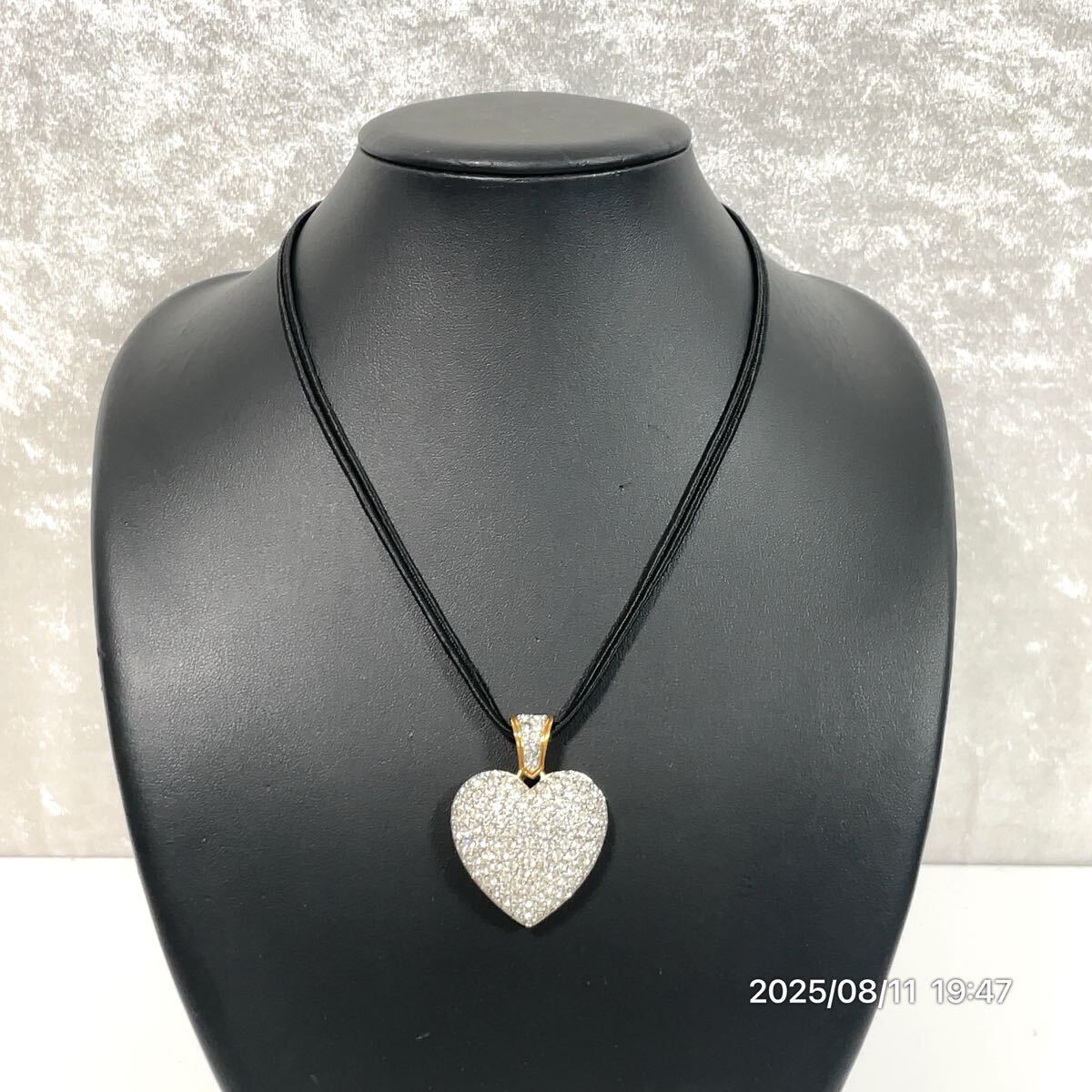 SWAROVSKI スワロフスキー ハートモチーフ ゴールド×ブラックカラー ペンダント ネックレス アクセサリー 装飾品 ファッション 小物拍卖