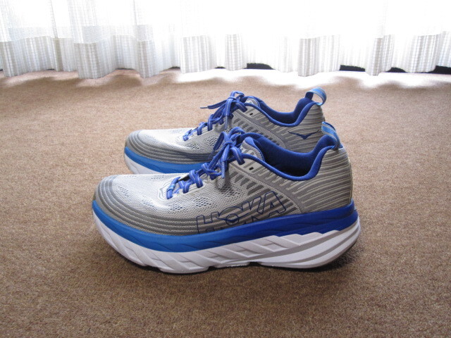 使用2.3回キレイ HOKA ONE ONE BONDI6 ホカオネオネ スニーカー US7.5/25.5cm 2色グレー/ブルー拍卖