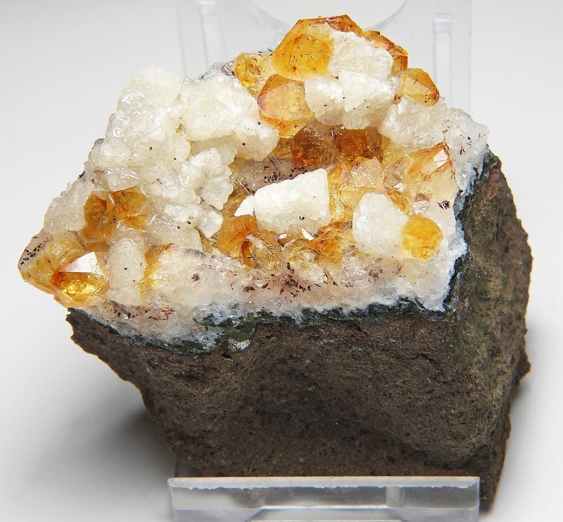 ☆☆ シトリン (加熱品) <ブラジル> 10 ☆☆拍卖