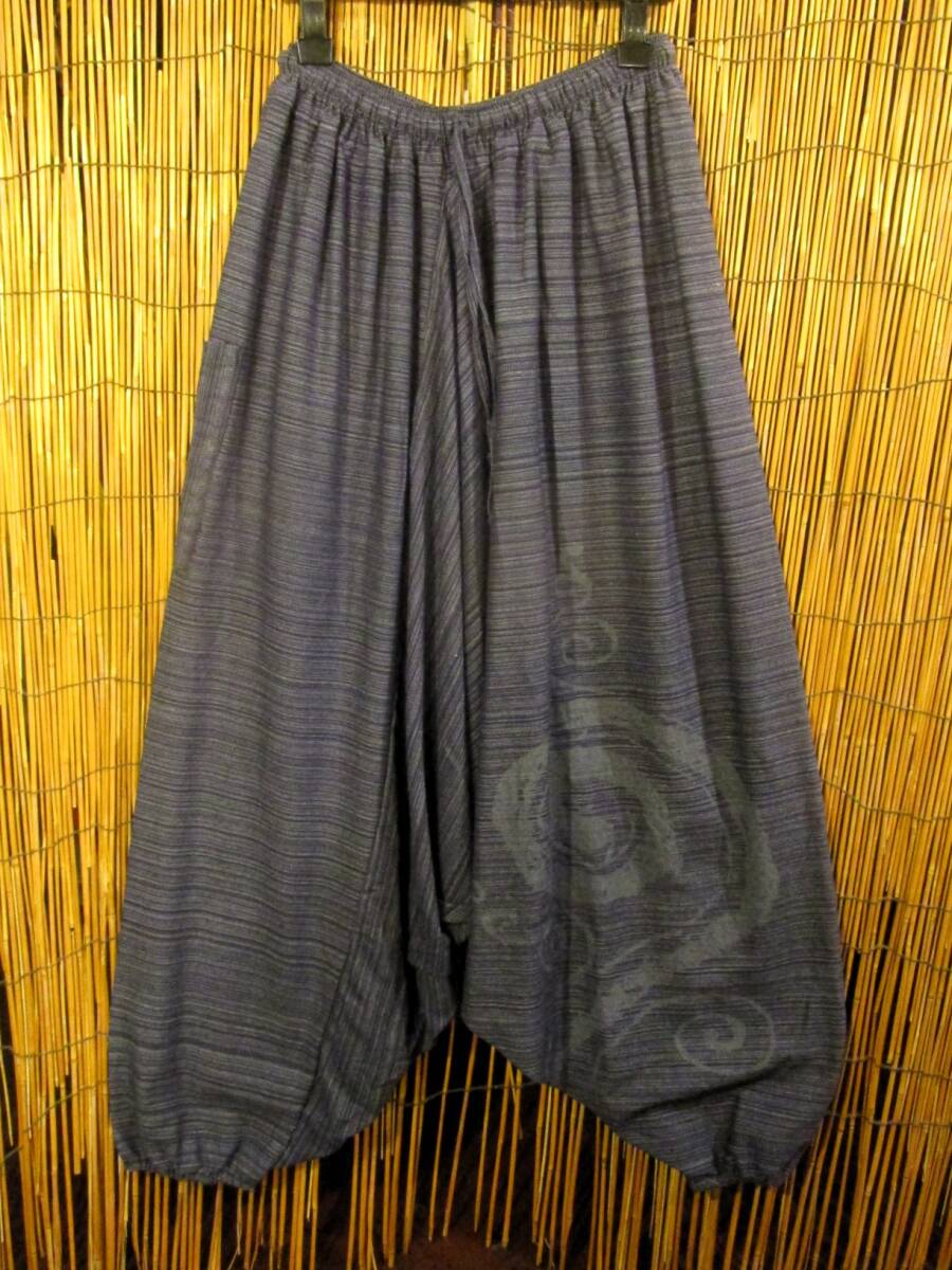 【送料込み/SALE】訳あり 男女兼用 コットン素材 渦巻きプリント ふんわりシルエット サルエルパンツ アジアン エスニック MAJAM拍卖