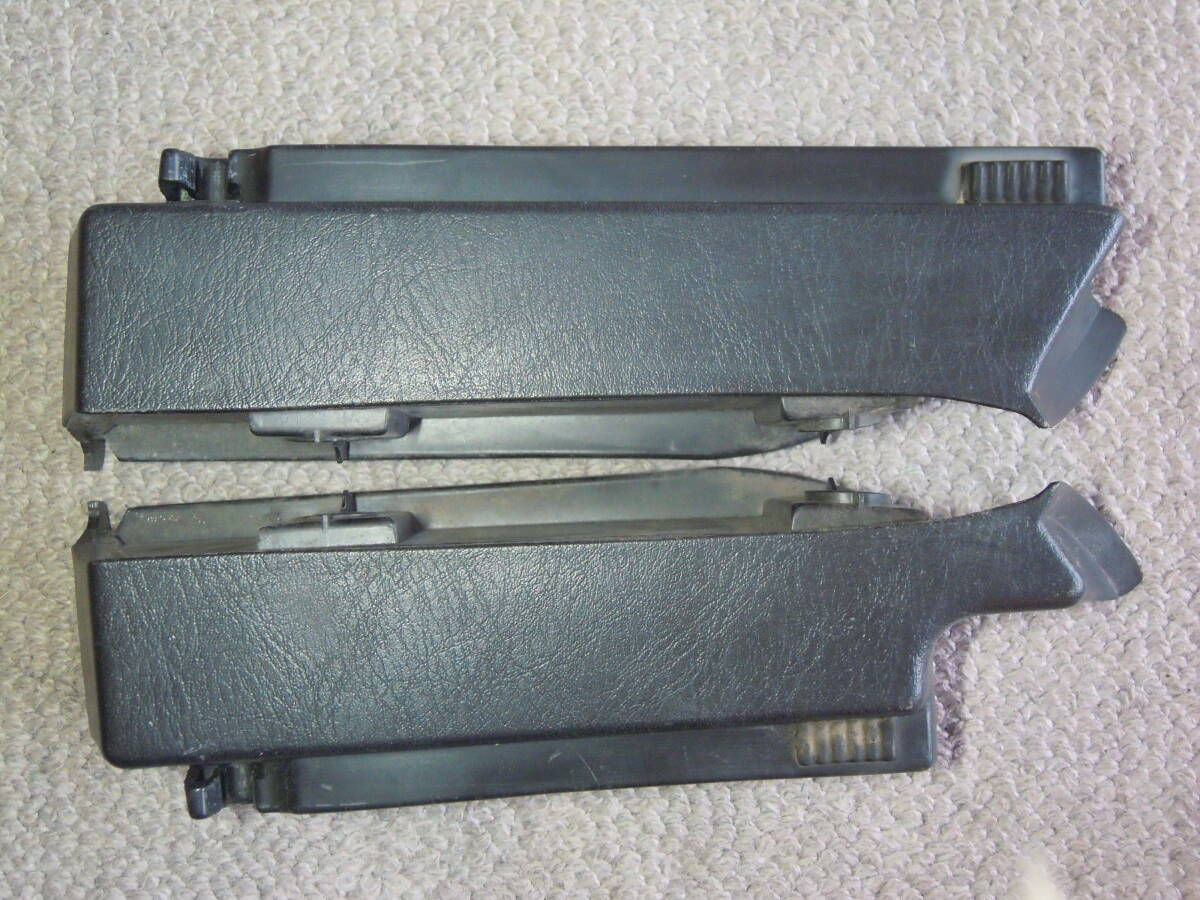 ダイハツ ミラ パルコ L200S 前期 3ドア 純正 トノカバー ブラケット トノボード 取付 トリム 台座 左右 内装 検) L200V L210S L210V 等?拍卖