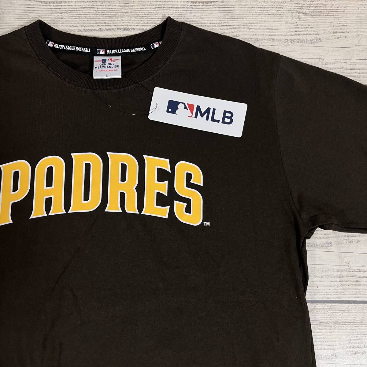 ★ PADRES ( パドレス ) ★ 半袖Tシャツ Lサイズ 茶色 MLB サンディエゴ・パドレス ダルビッシュ有 SD 綿100% (タグ付き新品未着用)拍卖