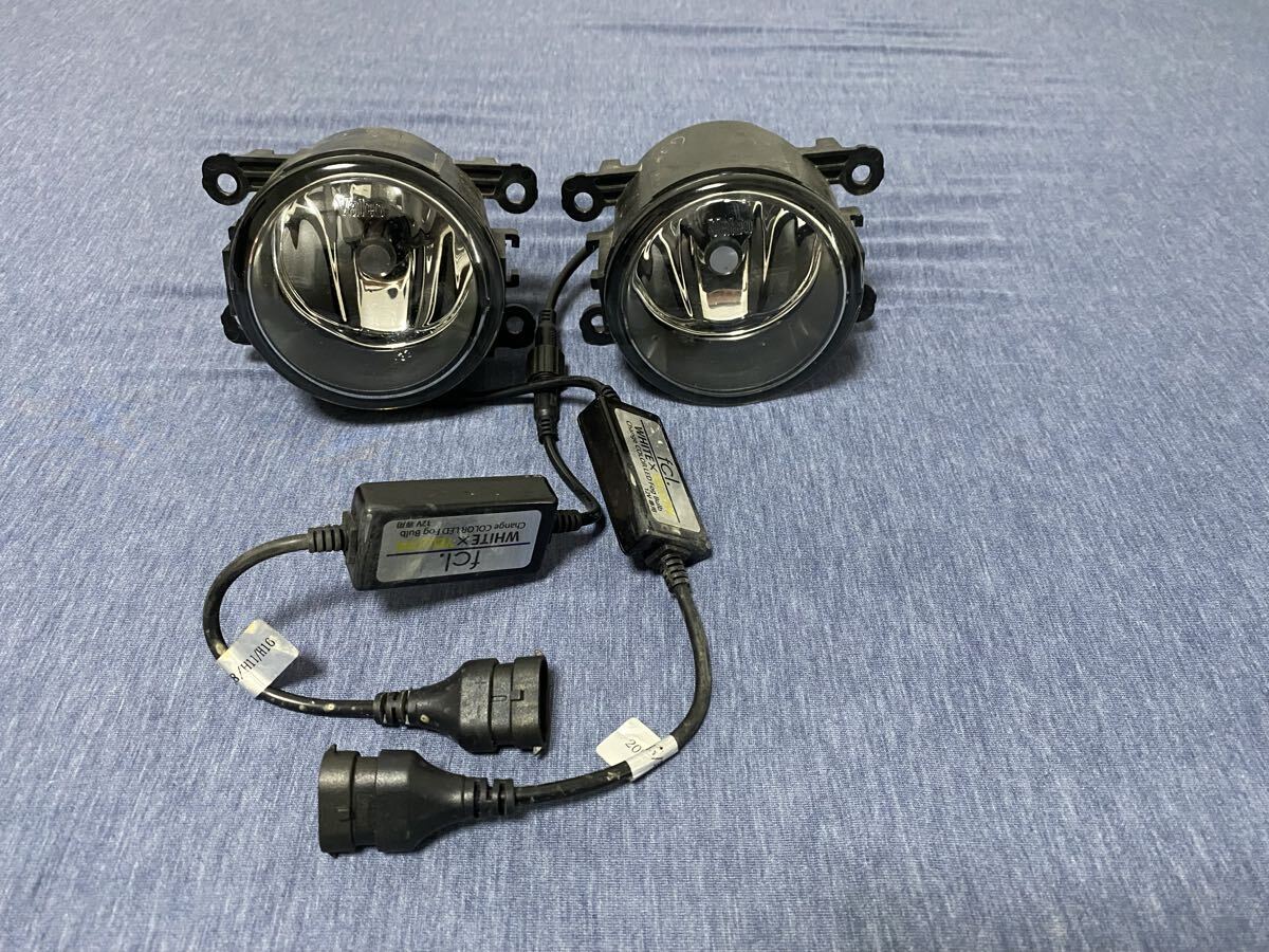 フォグランプ ガラスレンズ 左右 スズキ純正 fcl H8 ホワイト×イエロー バルブ付き拍卖