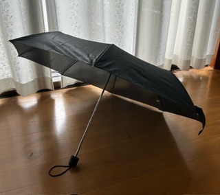 折りたたみ雨傘拍卖