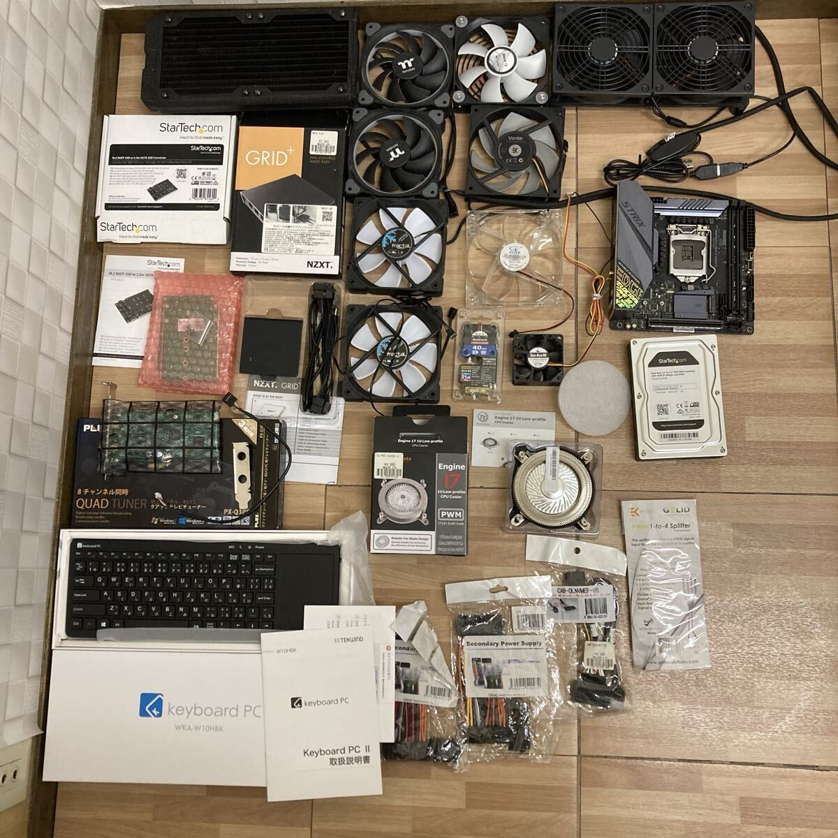 PCパーツ まとめ 大量 Thermaltake ファン ブラックアイス STRIX Z360 I7 CPUクーラー PWM ラジエーター キーボードPC WKA-W10HBK jk082③拍卖