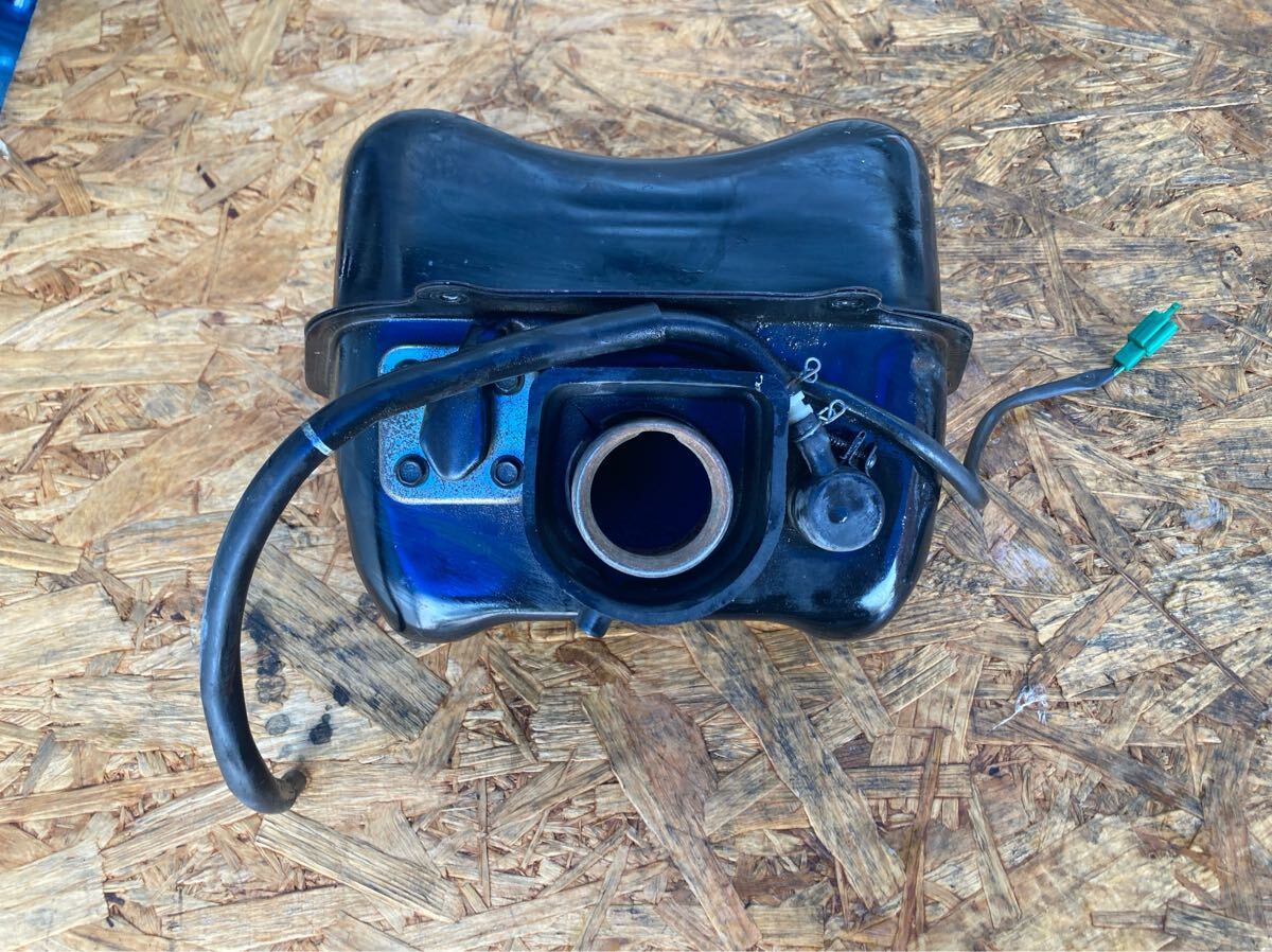 60442■ ヤマハ ベーシックジョグ BJ SA24J (302番台〜) ガソリンタンク 燃料センサー拍卖