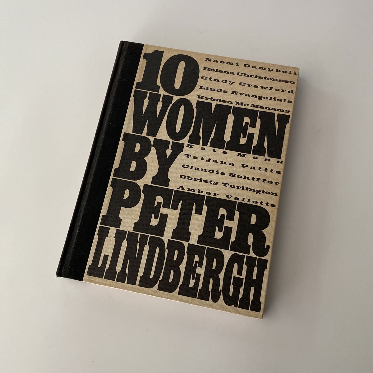 10 women by Peter Lindbergh ピーター・リンドバーグによる10人の女性 ナオミ・キャンベル、ケイト・モス、シンディ・クロフォード拍卖