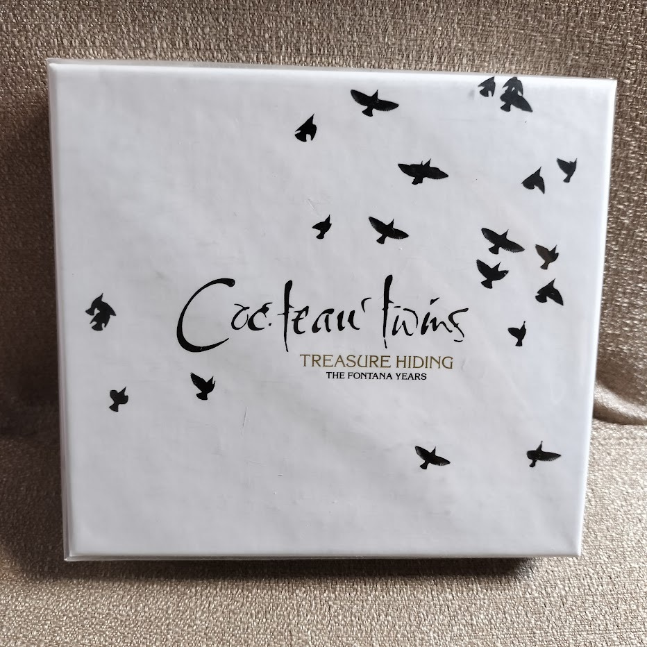 【4AD】 Cocteau Twins Treasure Hiding (The Fontana Years)拍卖