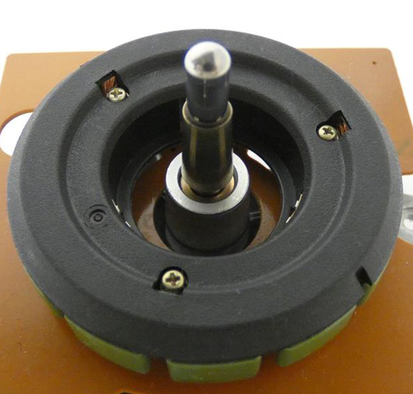 ■Technics レコードプレーヤー SL-1600 フォノモーター DCモーター ② SFMZ170-01Z拍卖