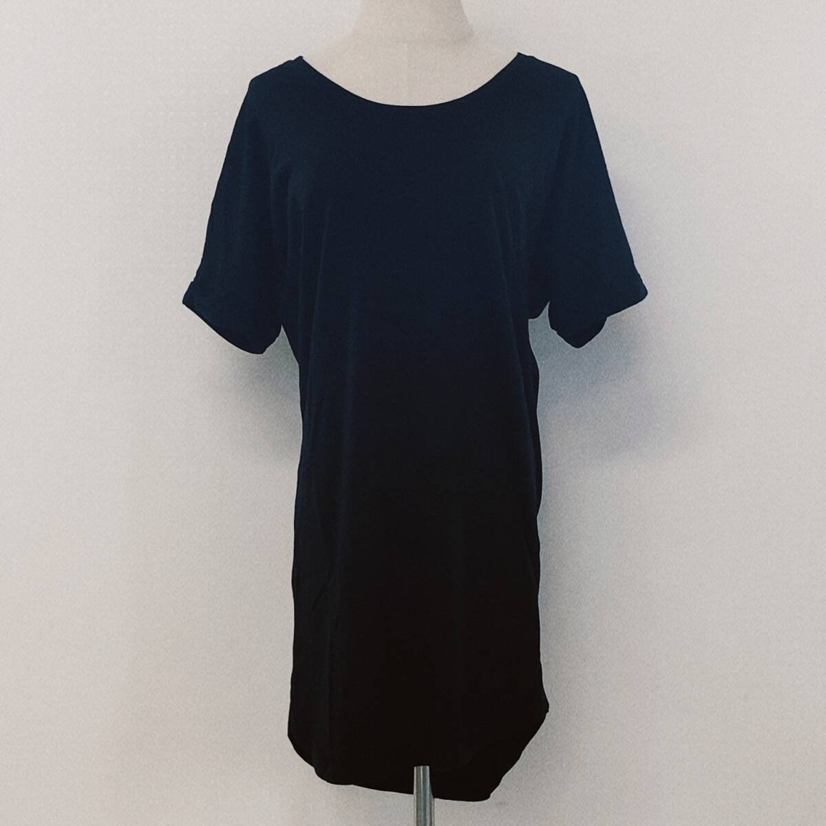 Y1525 美品 UNIQLO ユニクロ レディース トップス Tシャツ 半袖 胸ポケット 薄手 S ブラック 黒 無地 綿100% シンプル 涼しげ スポーティ 拍卖