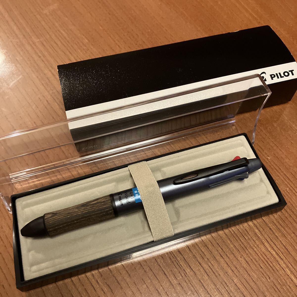 PILOT 4+1 Wood (4色ボールペン+シャープペンシル) BKHFW-2SR-GY拍卖
