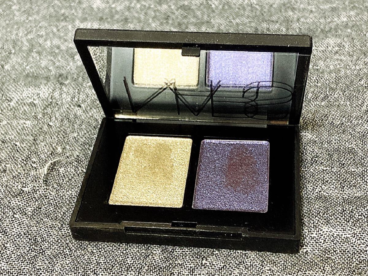 G5H155◆新品同様◆ ナーズ NARS デュオアイシャドー KAUAI ⅠⅡ アイシャドウ 1.1g×2拍卖