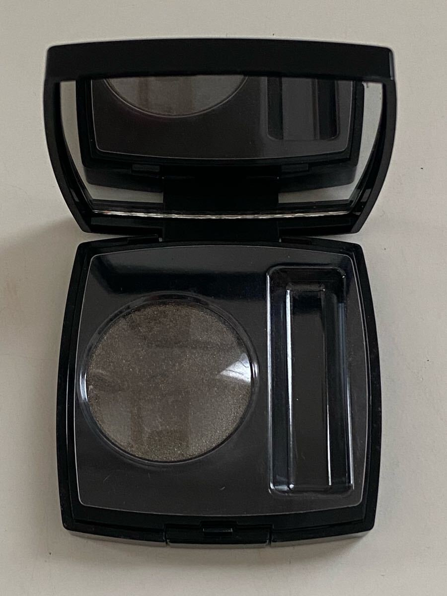 B5G551◆新品同様◆ シャネル CHANEL オンブル プルミエール トップ コート 327 ぺノンブル アイシャドウ 2.2g拍卖