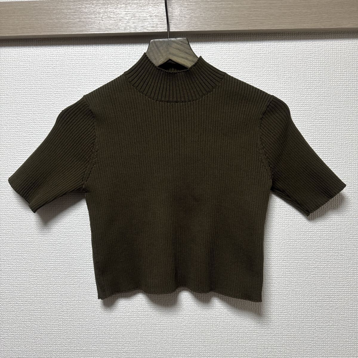 IIROT イロット Rib cropped knit tops拍卖