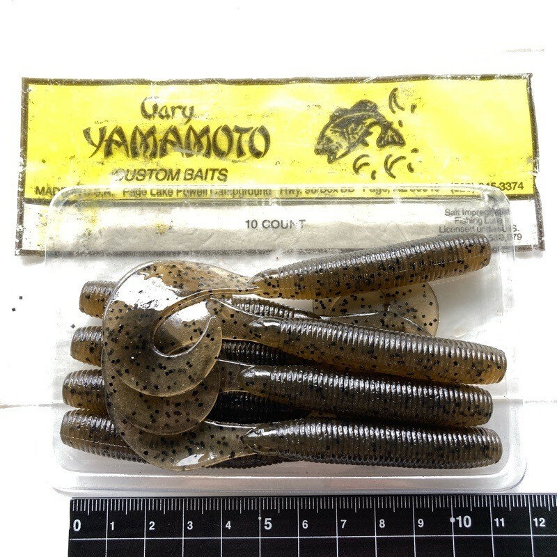 814198 ゲーリーヤマモト 6インチ ジャンボグラブ 8本 シングルテール GARY YAMAMOTO #176 シナモン/ブラックフレーク拍卖
