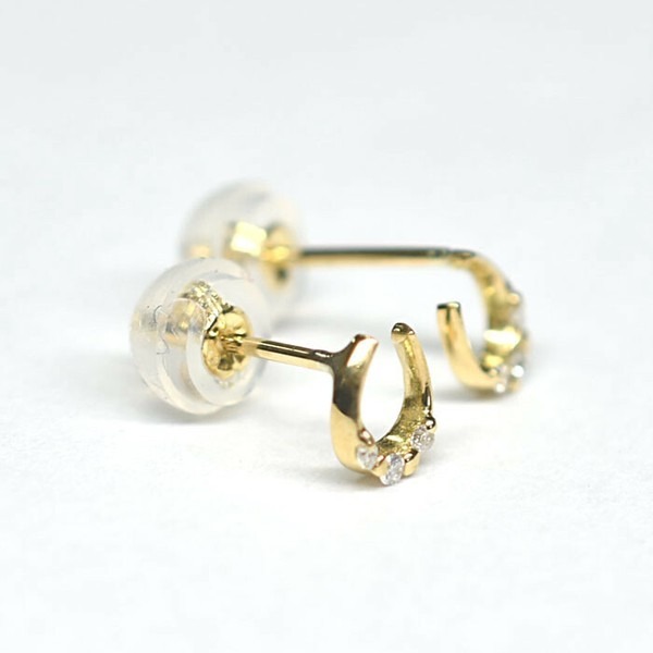 【18金】馬蹄ピアス ダイヤ3石 ホースシュー 小ぶり シンプルジュエリー拍卖