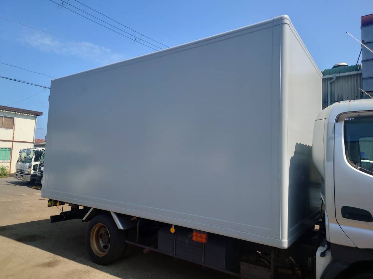 コンテナ 3t ワイド 幅広 アルミバン ドライバン 物置 内寸 長さ約4,300 横約1,980 高さ約2,080トラック 2025082101 1005211拍卖