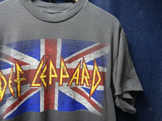 SALE USA アメリカ 古着 DEF LEPPARD デフ レパード 半袖 バンド プリント ロック Tシャツ / バンT / 42 卸 セール拍卖