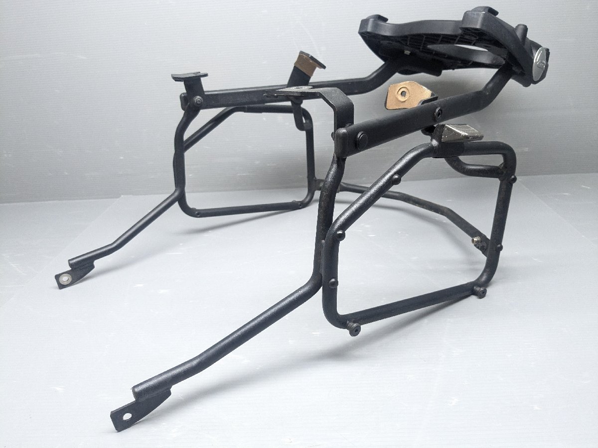 ★NC700X/NC750X RC63/RC72 ジビ GIVI 社外 サイドバッグ パニアケースホルダー リアキャリア ベース付き 250715DK0430拍卖