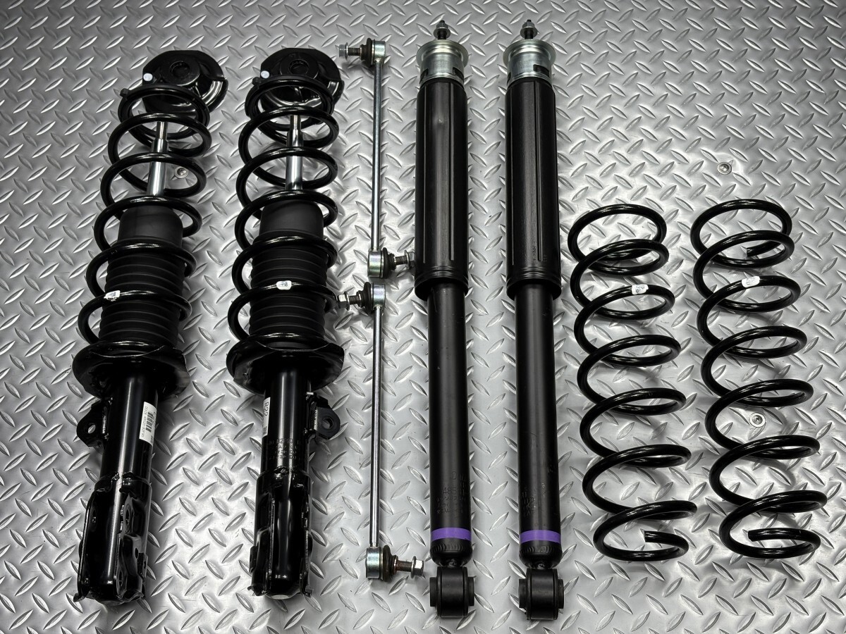 【新車外し】LA650S タント 純正 サスキット 品番48510-B2F90/48520-B2F90/48531-B2K70 ショックアブソーバー スプリング (25060053)拍卖