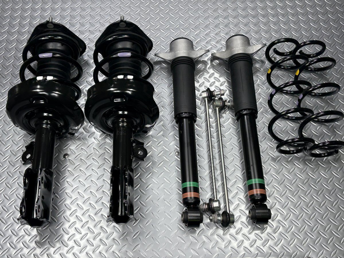 【新車外し】60系 トヨタ プリウス 純正 サスキット 品番48510-47550/48520-47550/48530-47320 ショックアブソーバー (24090135)拍卖