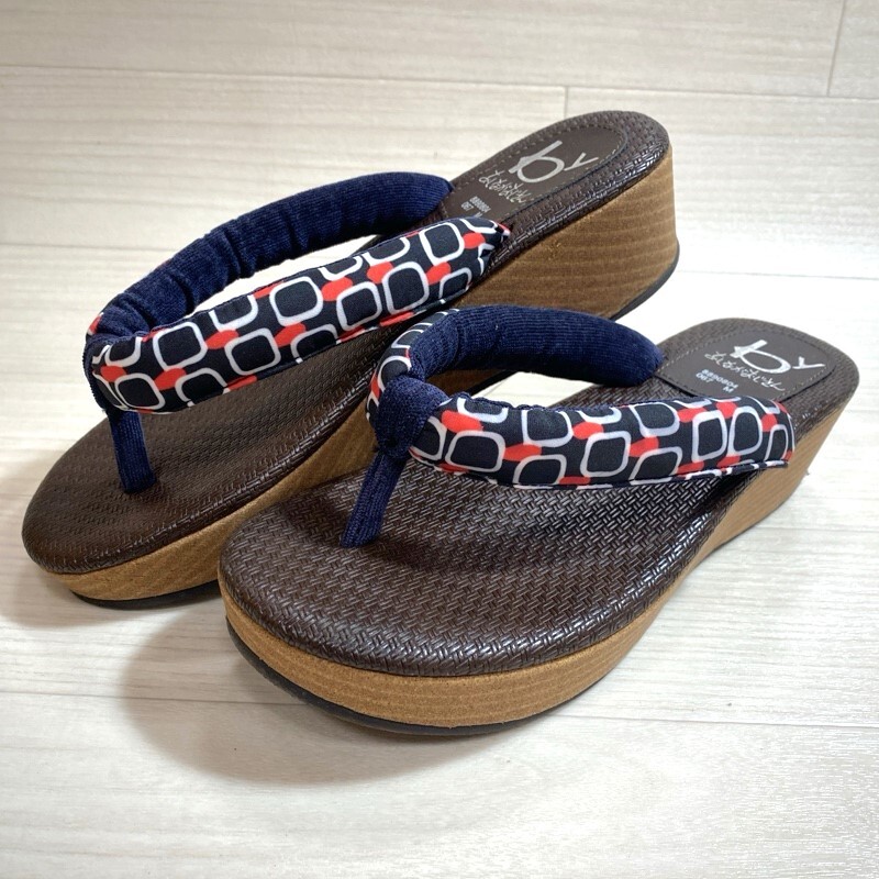 by あしながおじさん/下駄トングサンダル/和柄テキスタイル/Mサイズ(約23.5cm相当/クッションソール/ブラウン×ネイビー系拍卖